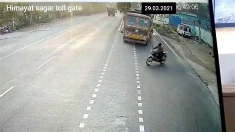 H­i­n­d­i­s­t­a­n­­d­a­ ­m­o­t­o­s­i­k­l­e­t­l­i­n­i­n­ ­h­a­t­a­s­ı­ ­k­a­z­a­y­a­ ­n­e­d­e­n­ ­o­l­d­u­